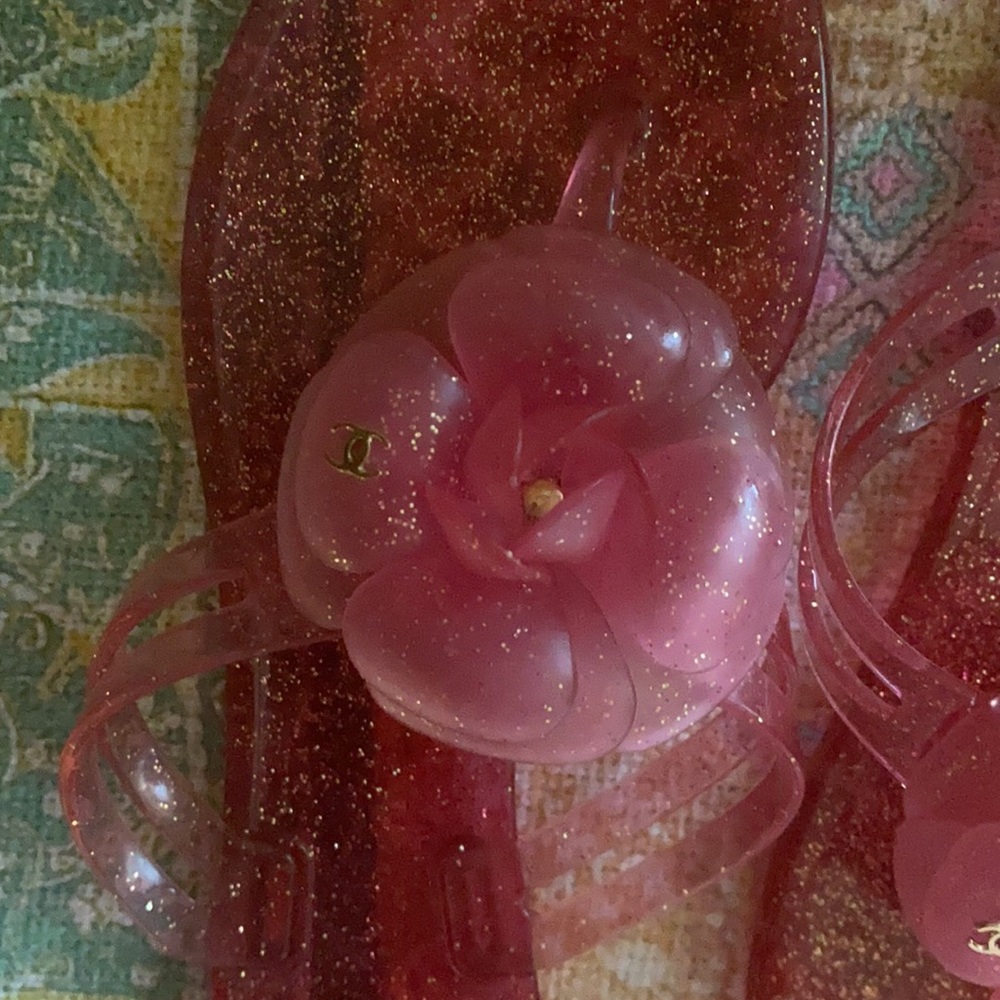 🌸🌺PINK CHANEL FLOWER JELLIES 🌺🌸 - Picture 3 of 9